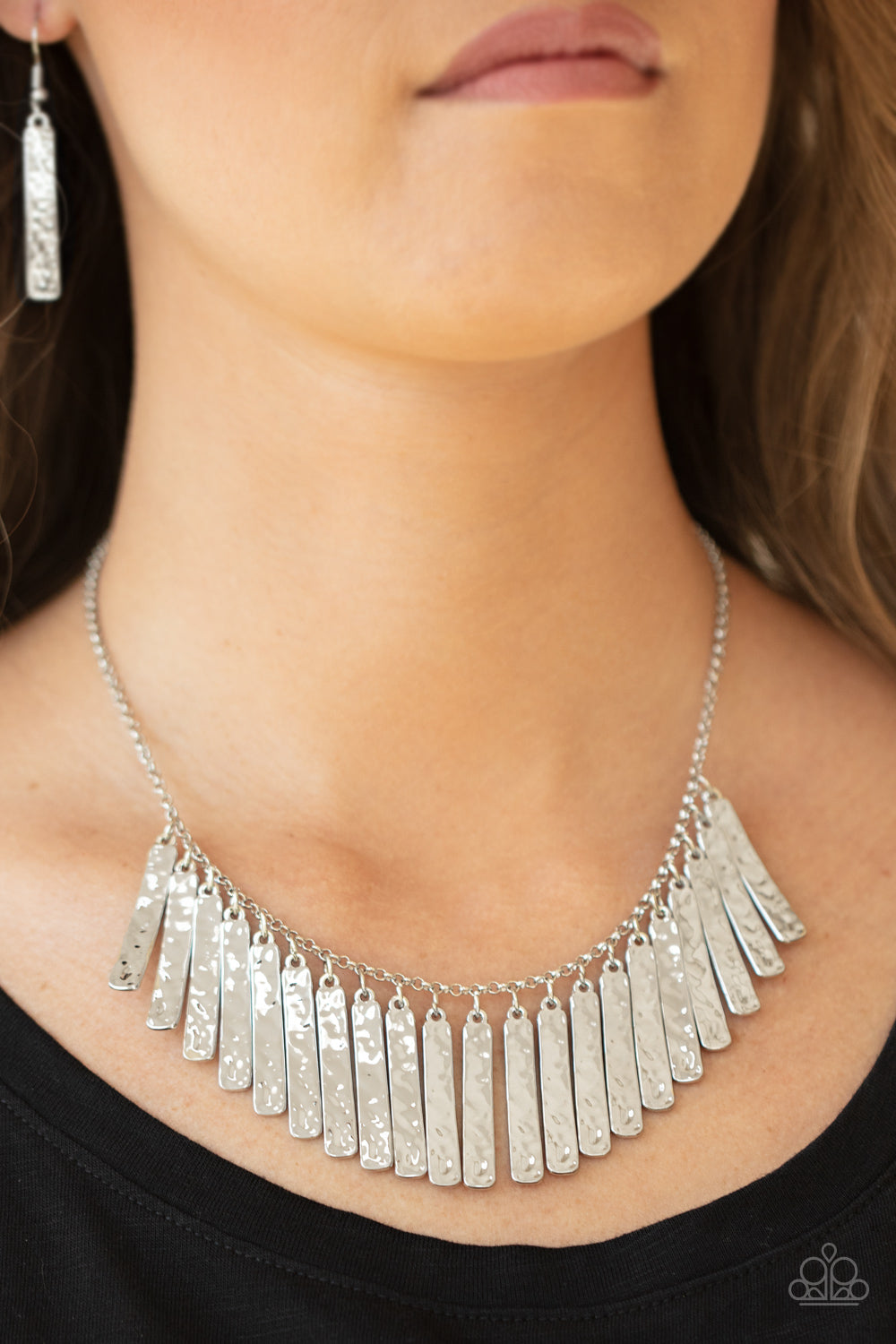 Metallic Muse Necklace - Silver