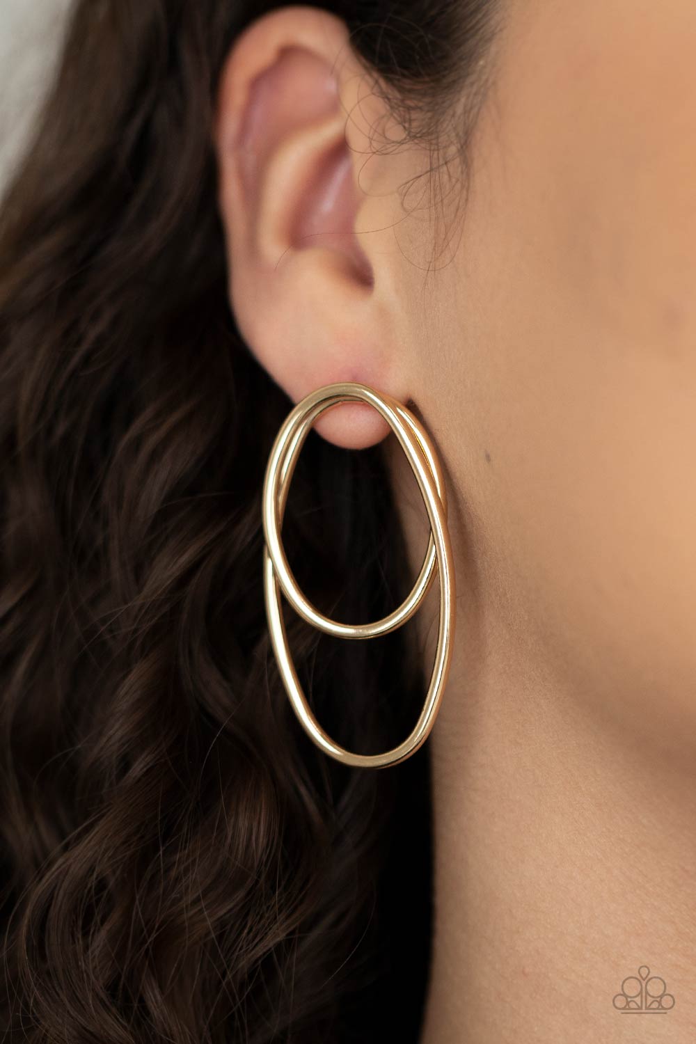 So OVAL-Dramatic Earrings - Gold