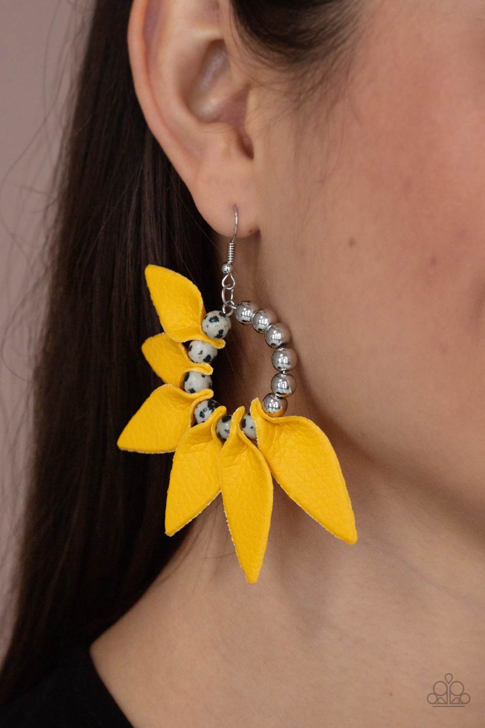 Flower Child Fever Earrings - Yellow