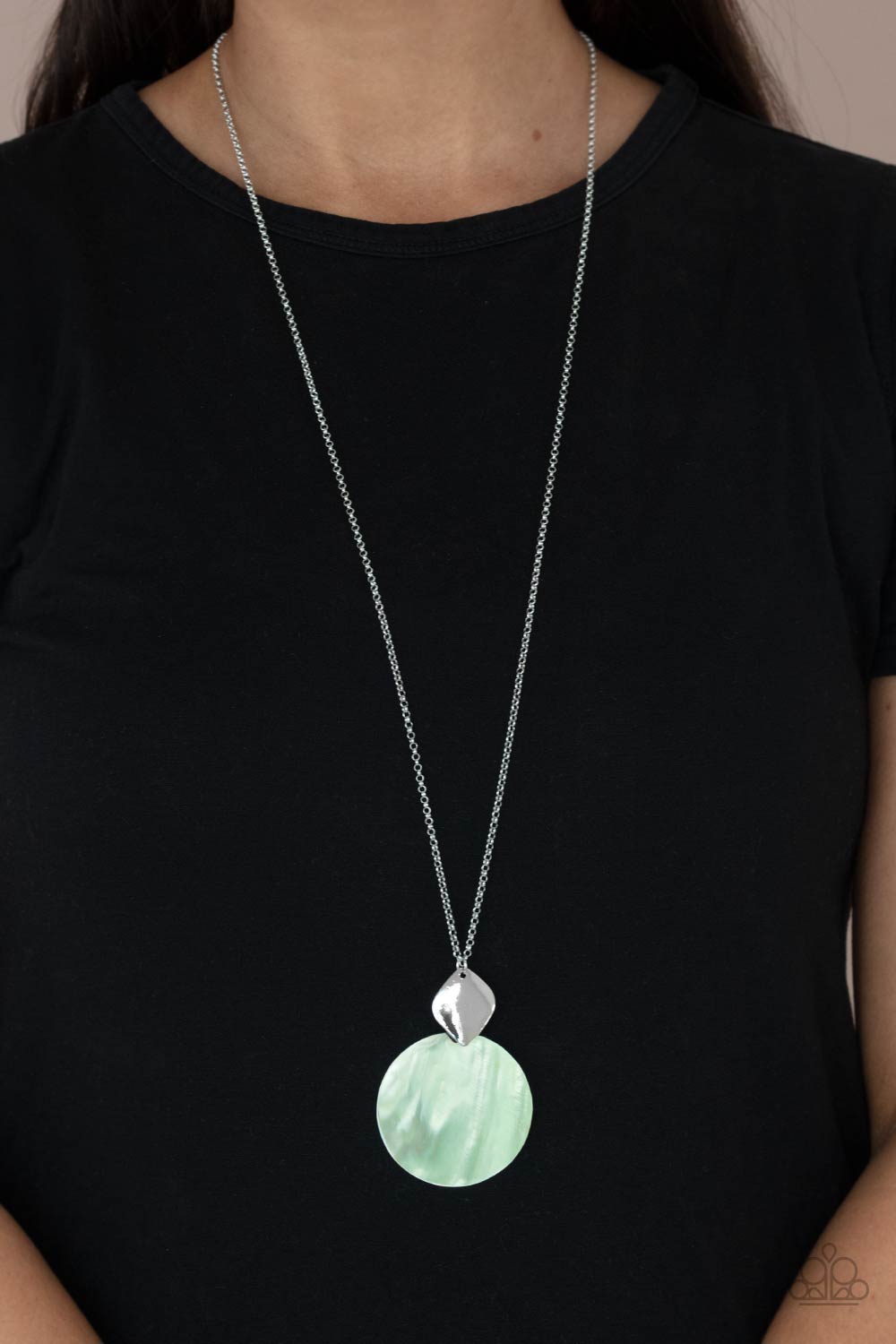 Tidal Tease Necklace - Green