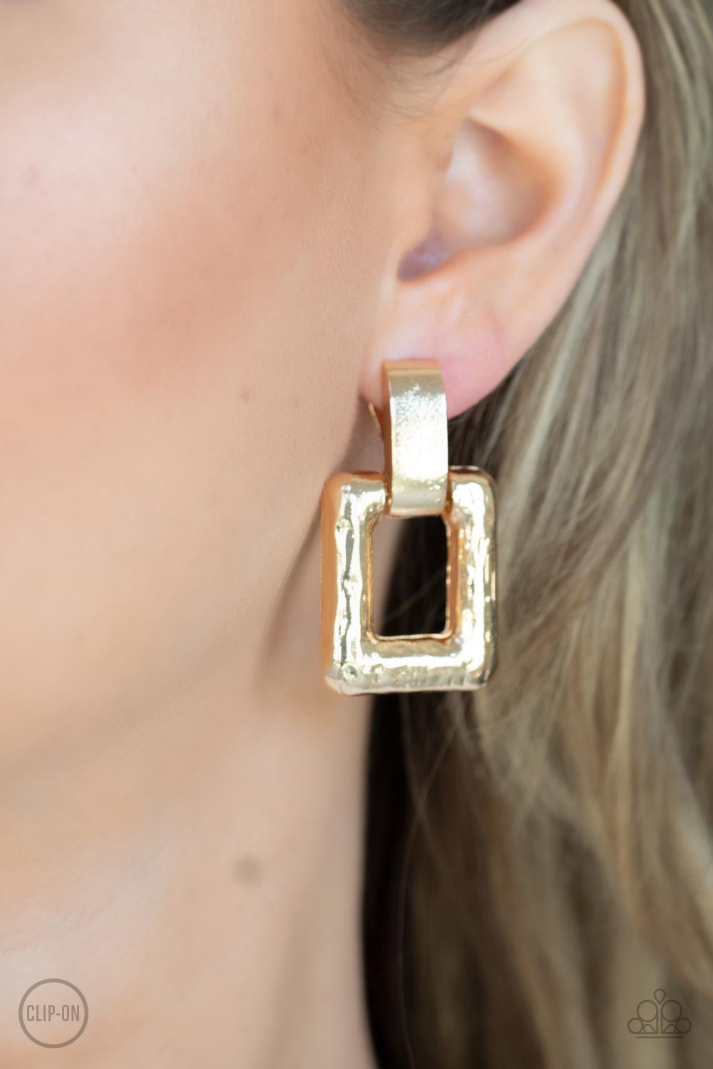 15 Minutes of FRAME Earrings - Gold