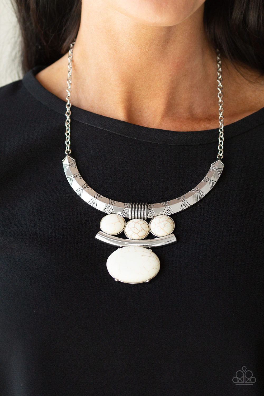 Commander In CHIEFETTE Necklace - White